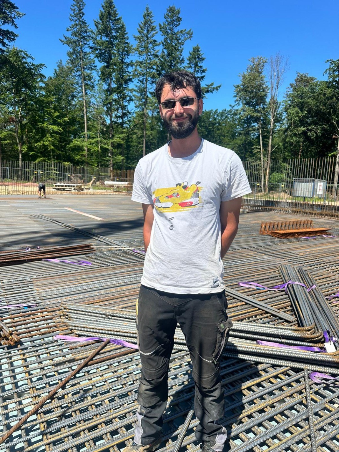 Persönlicher Einsatz auf einer Baustelle
